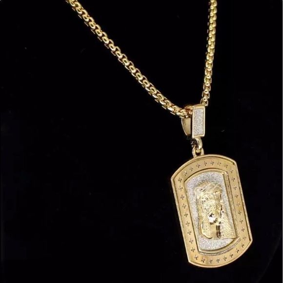 14k Jesus Head Hip Hop Pendant With 24” Chain - Picture 3 of 3
